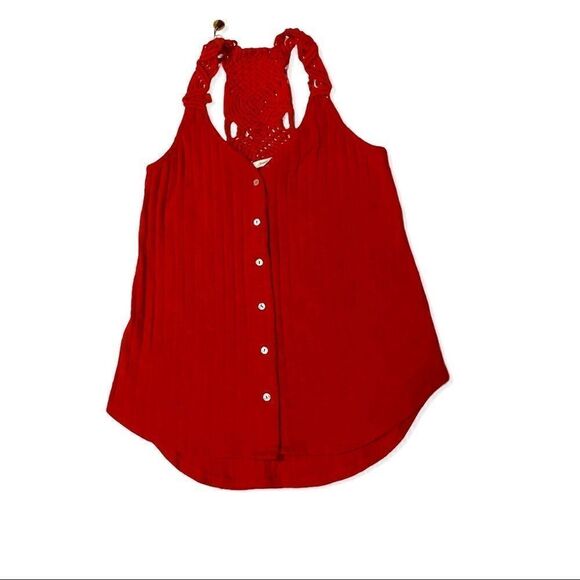 Maurice’s Ribbed Macrame Racer Back Tank Top! - Picture 1 of 4
